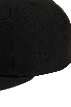Syna World X New Era 59fifty Fitted Triple Black Cap 1